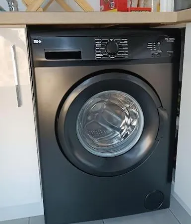 Apartman T2 Lumineux Et Parking La Rochelle