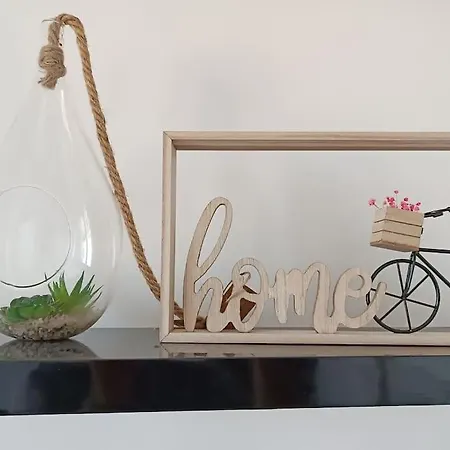 T2 Lumineux Et Parking * Ла-Рошель